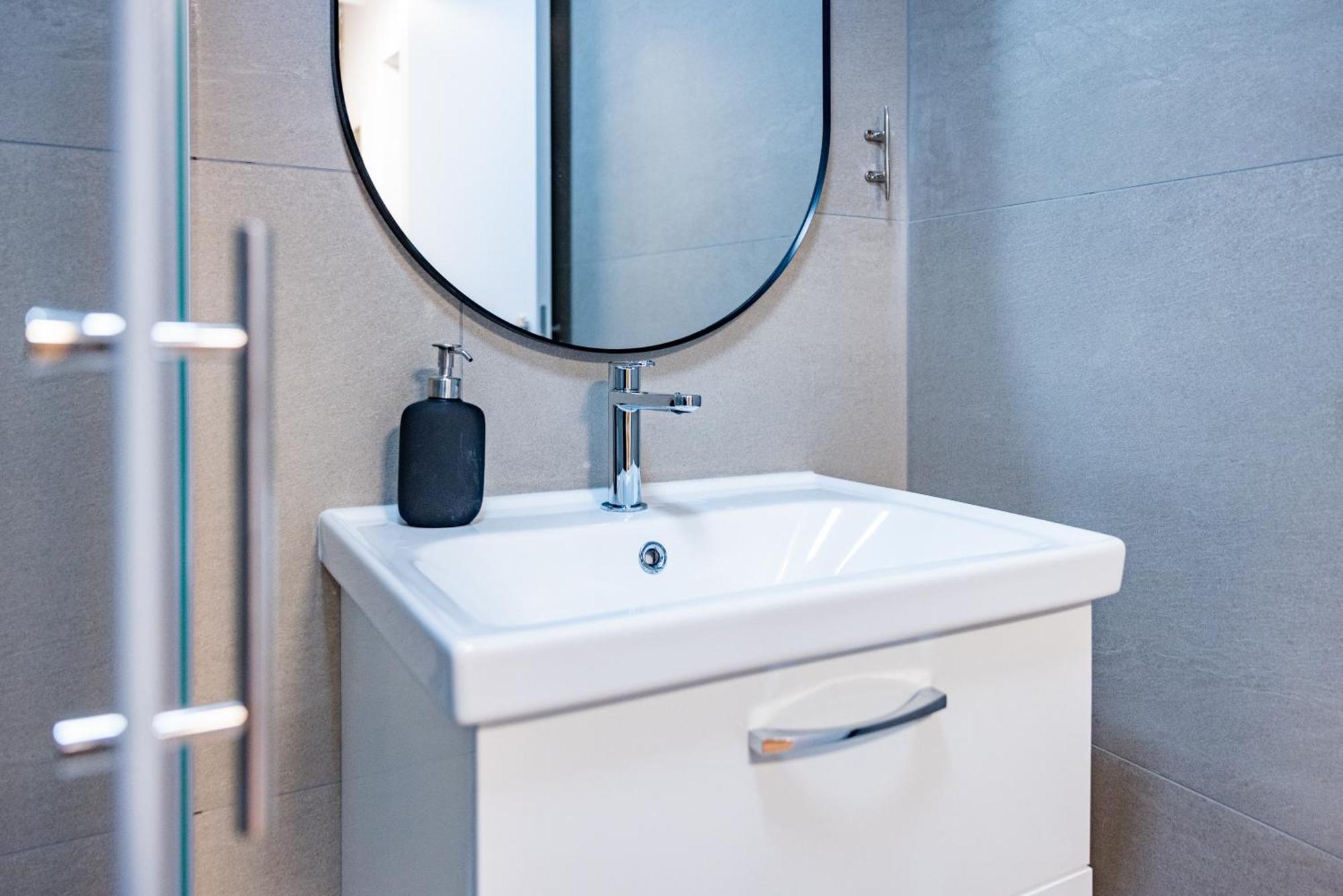 Jazz Apartments ไพราน ภายนอก รูปภาพ