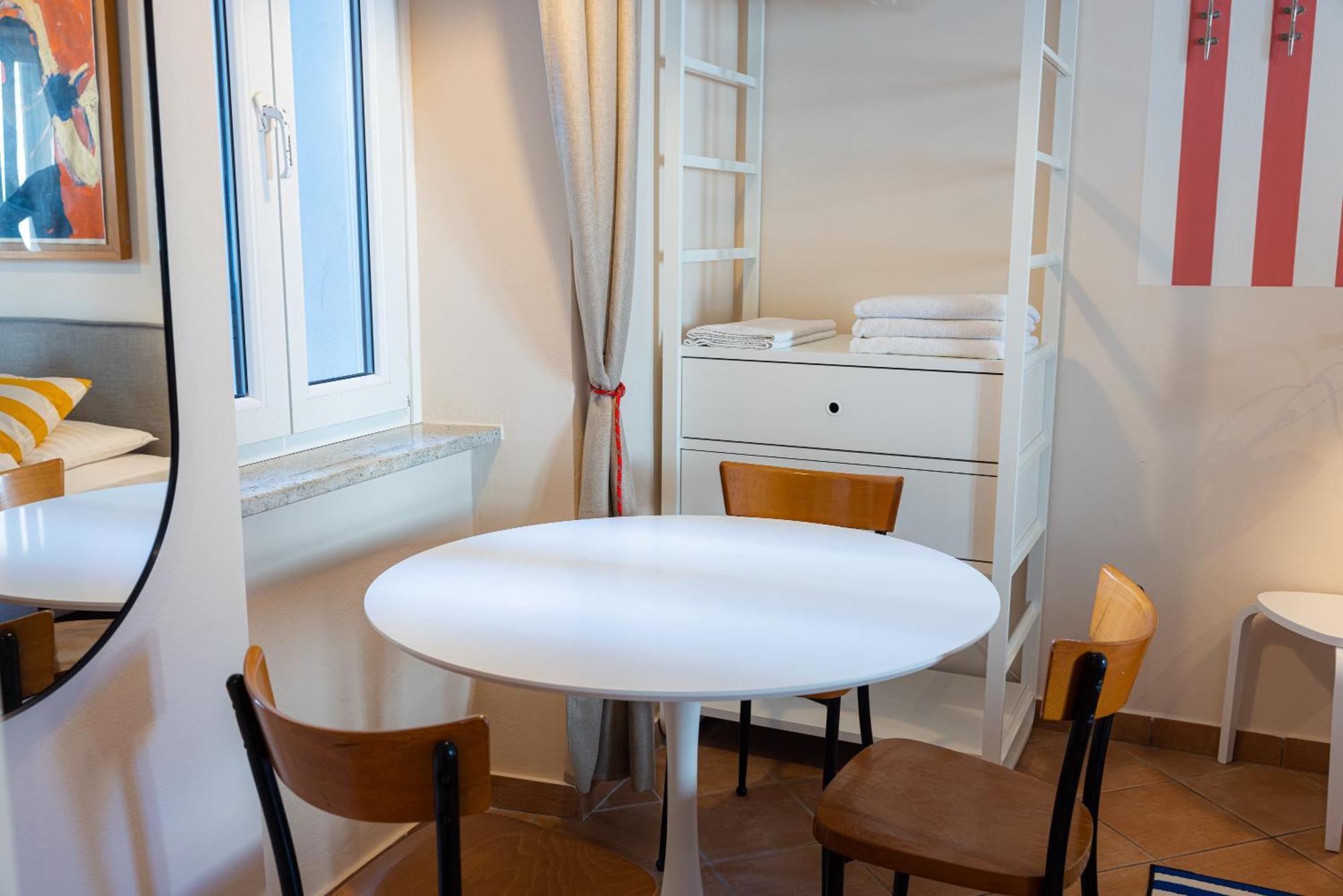 Jazz Apartments ไพราน ภายนอก รูปภาพ