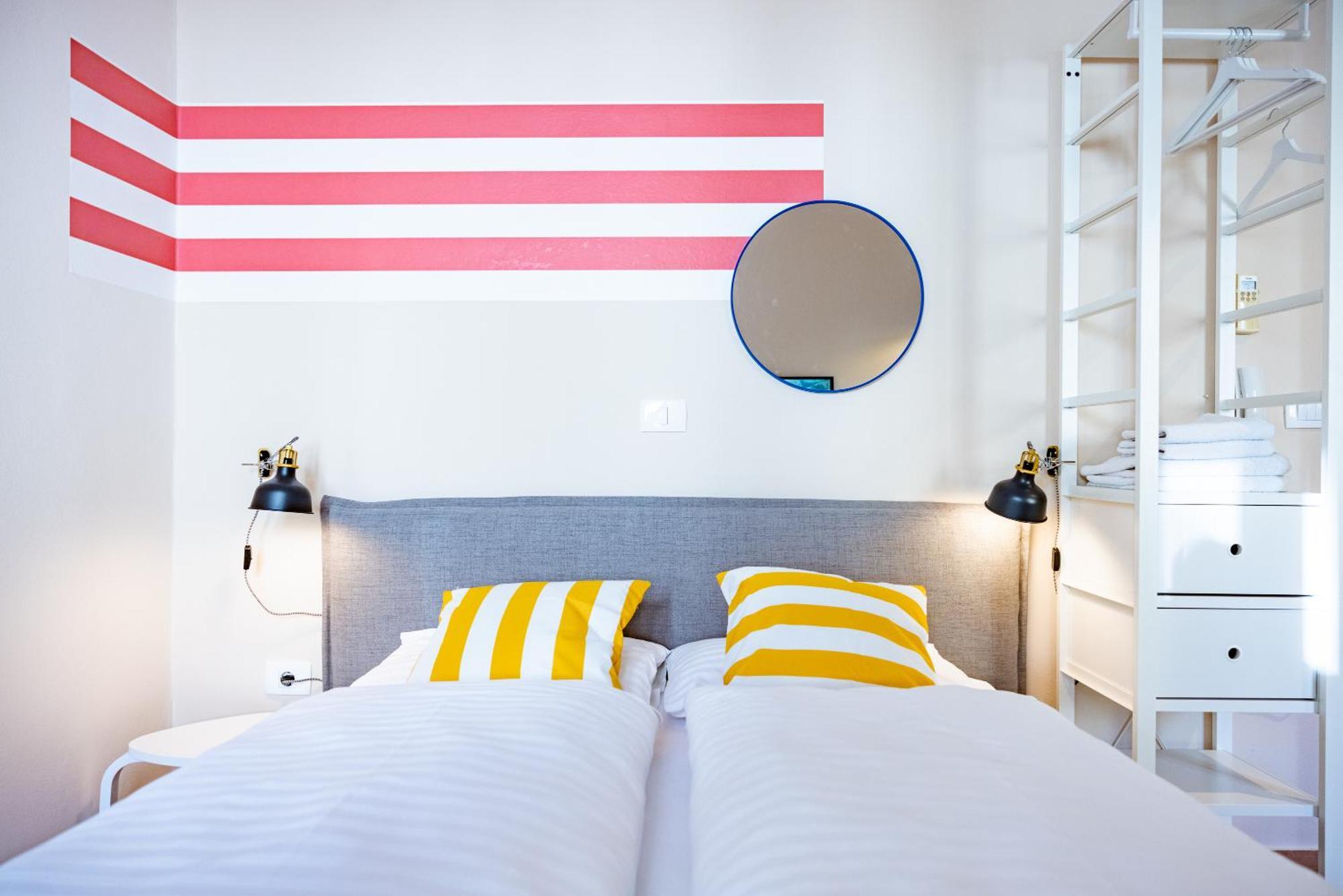 Jazz Apartments ไพราน ภายนอก รูปภาพ